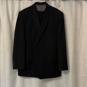 Men’s suit